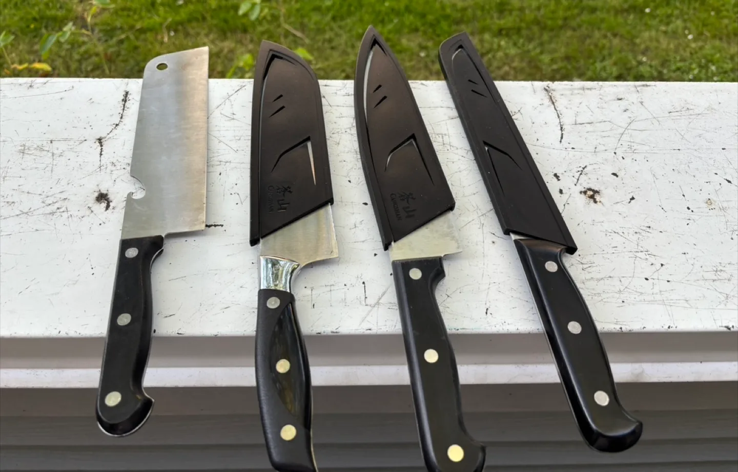 Set of Kitchen Knives image indicator(3)
