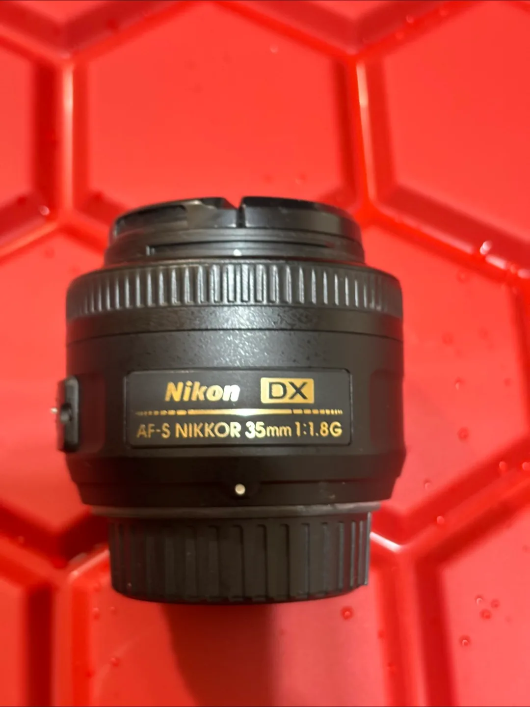 Nikon AF-S DX NIKKOR 35mm f/1.8G Lens thumbnail