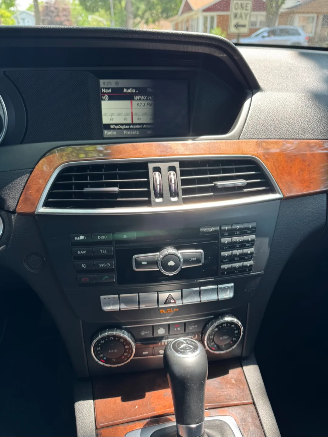 2015 Mercedes-Benz C-Class · C 250 Coupe 2D image indicator(9)