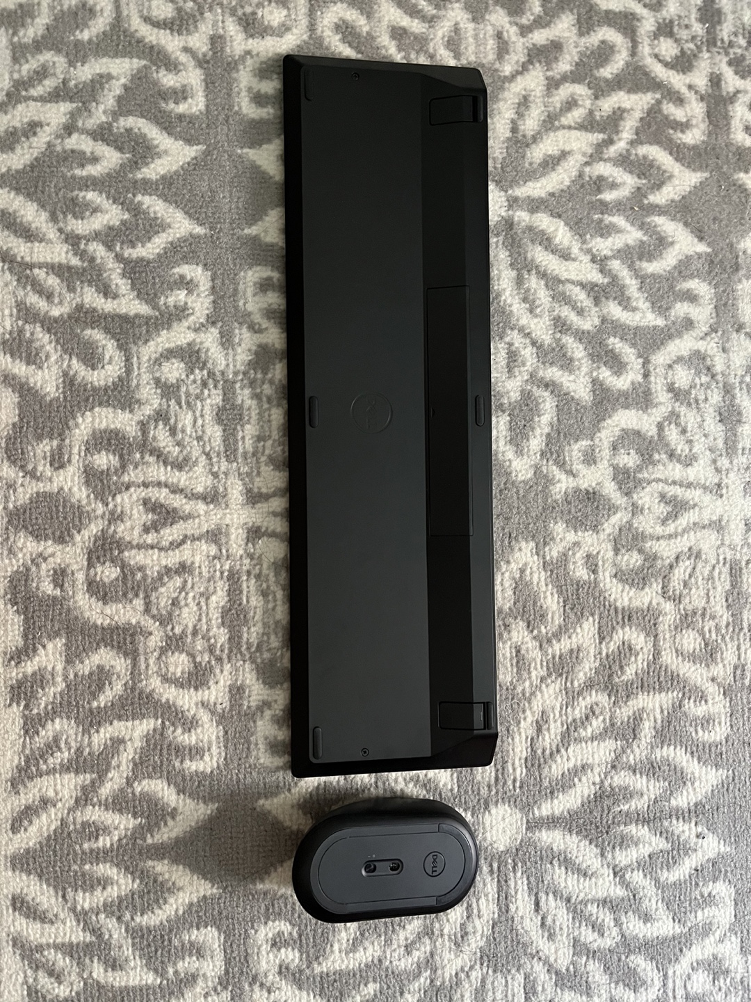 Black Wireless Keyboard and Mouse Set - photo 2