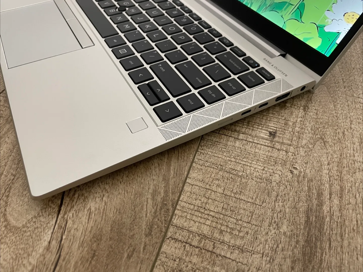 HP EliteBook 840 G8 Notebook PC image indicator(6)