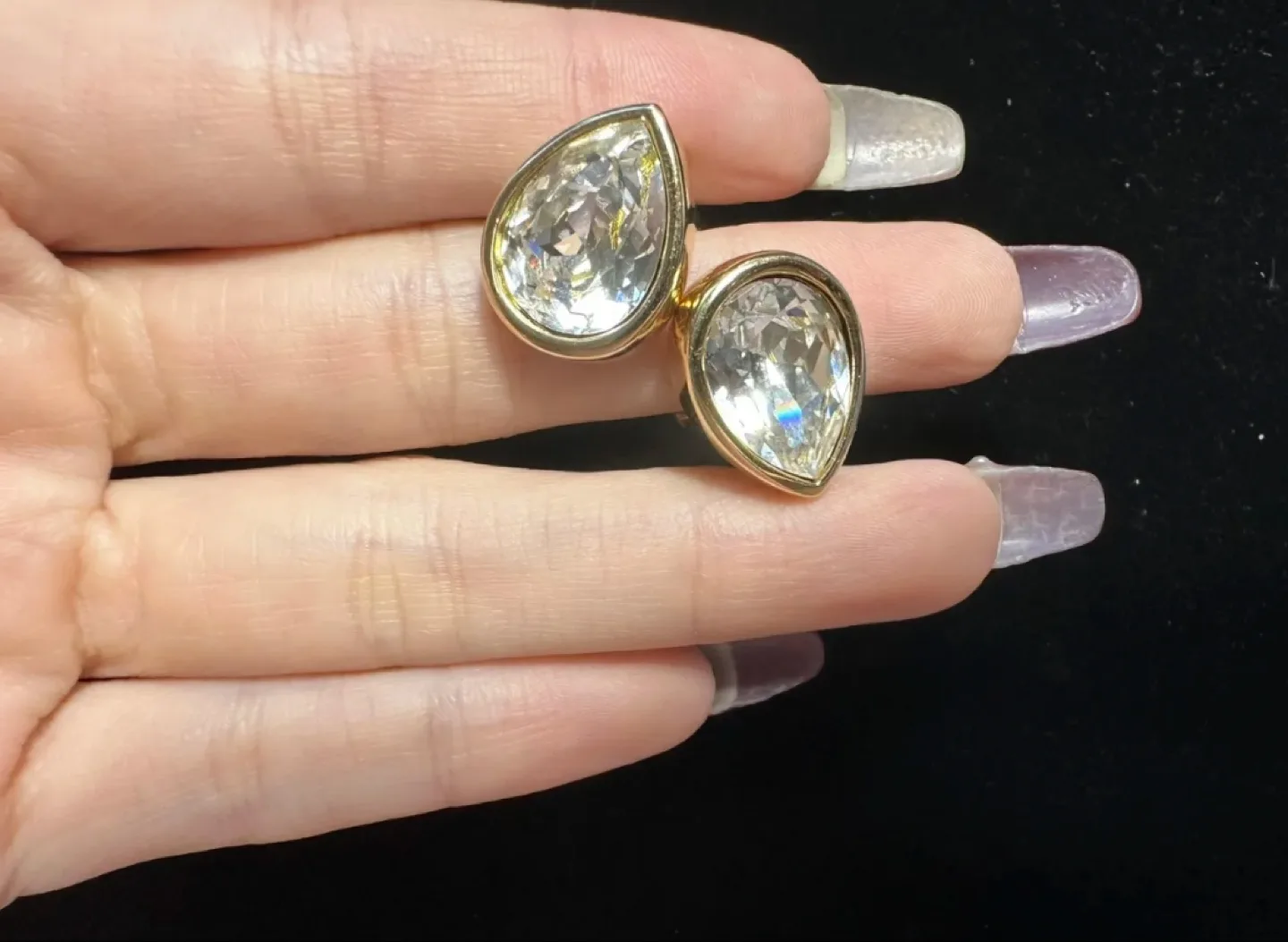 Vintage Swarovski Clip-On Earrings thumbnail
