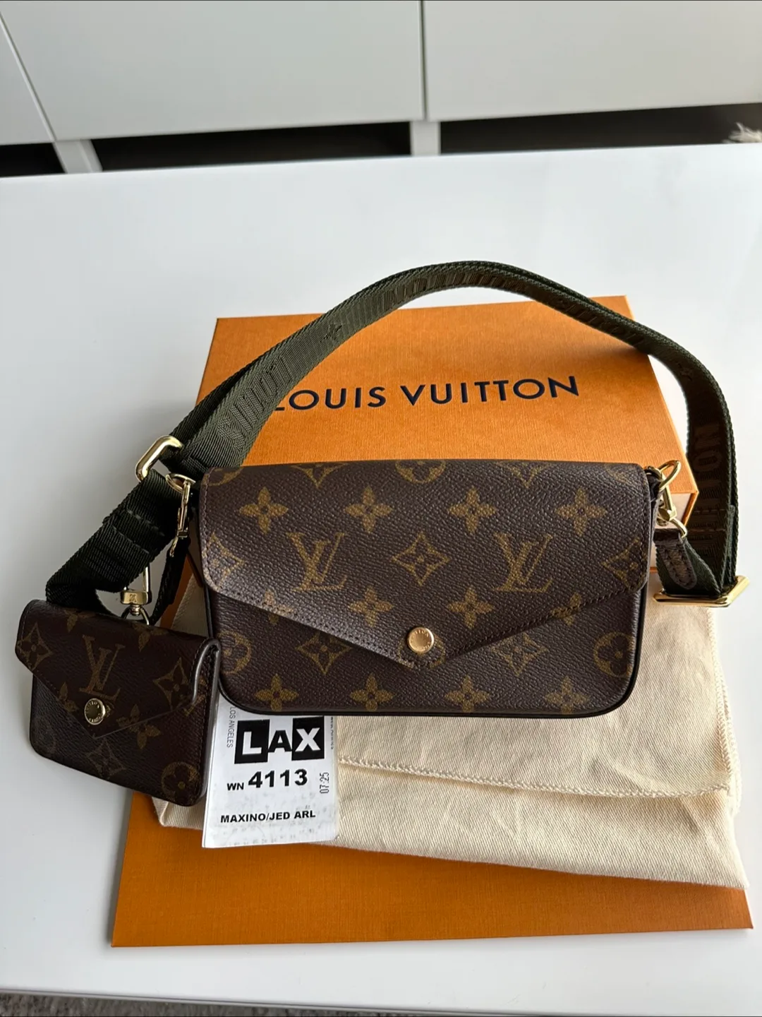 Louis Vuitton Monogram Felice Strap & Go thumbnail