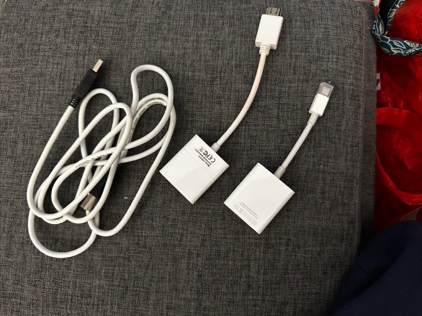 3 Apple Adapters and Cables thumbnail