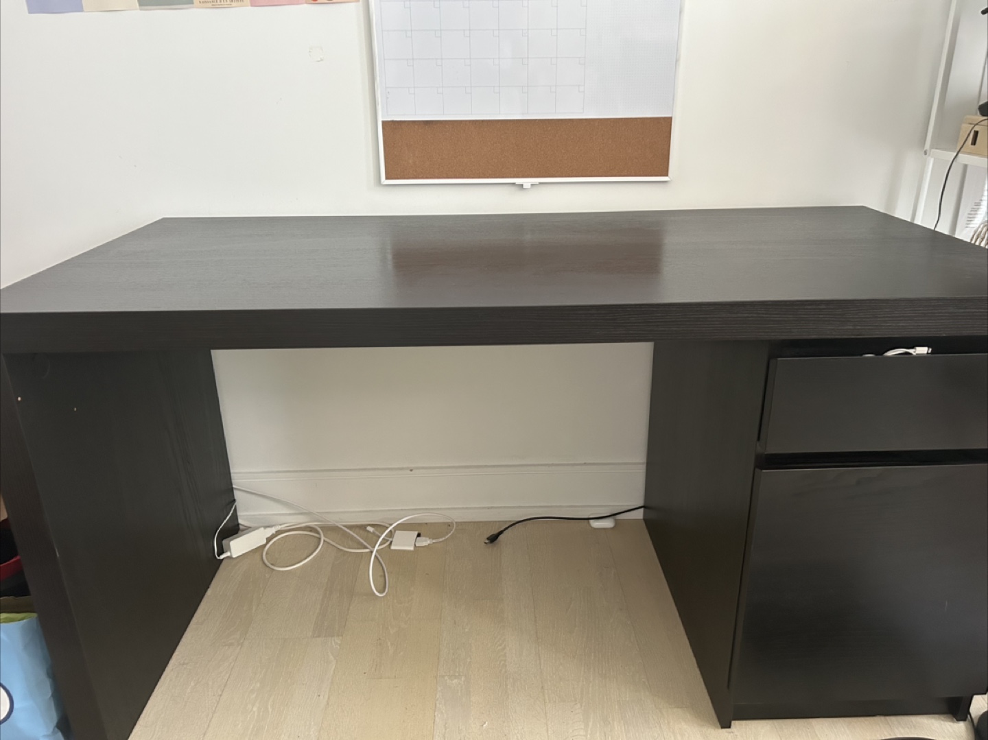 Dark brown desk with drawers - photo 5