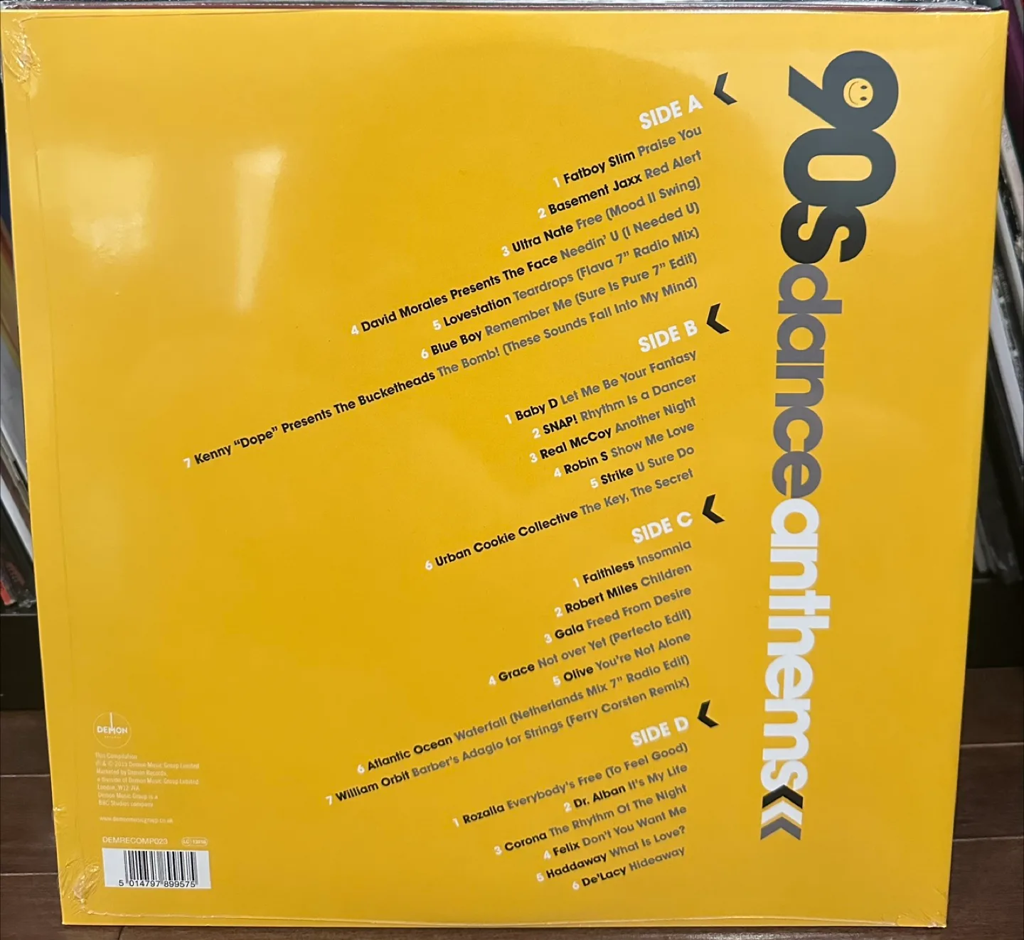 90s Dance Anthems 2 vinyl records. Brand new and sealed image indicator(3)