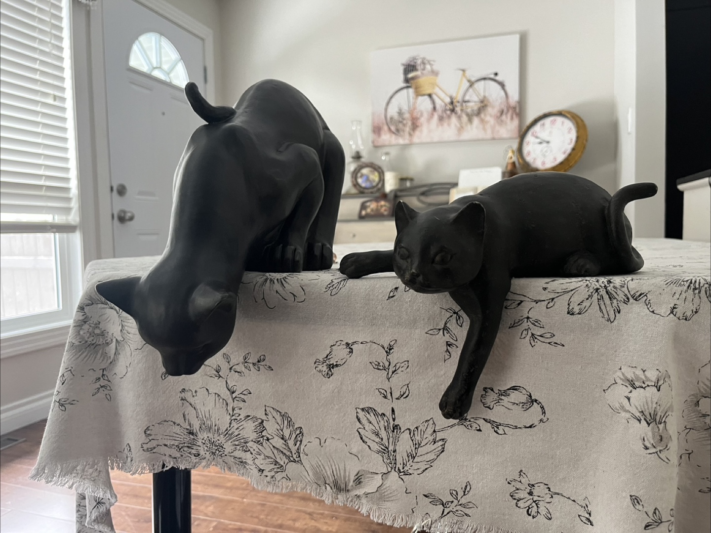 Wooden Cat Statues