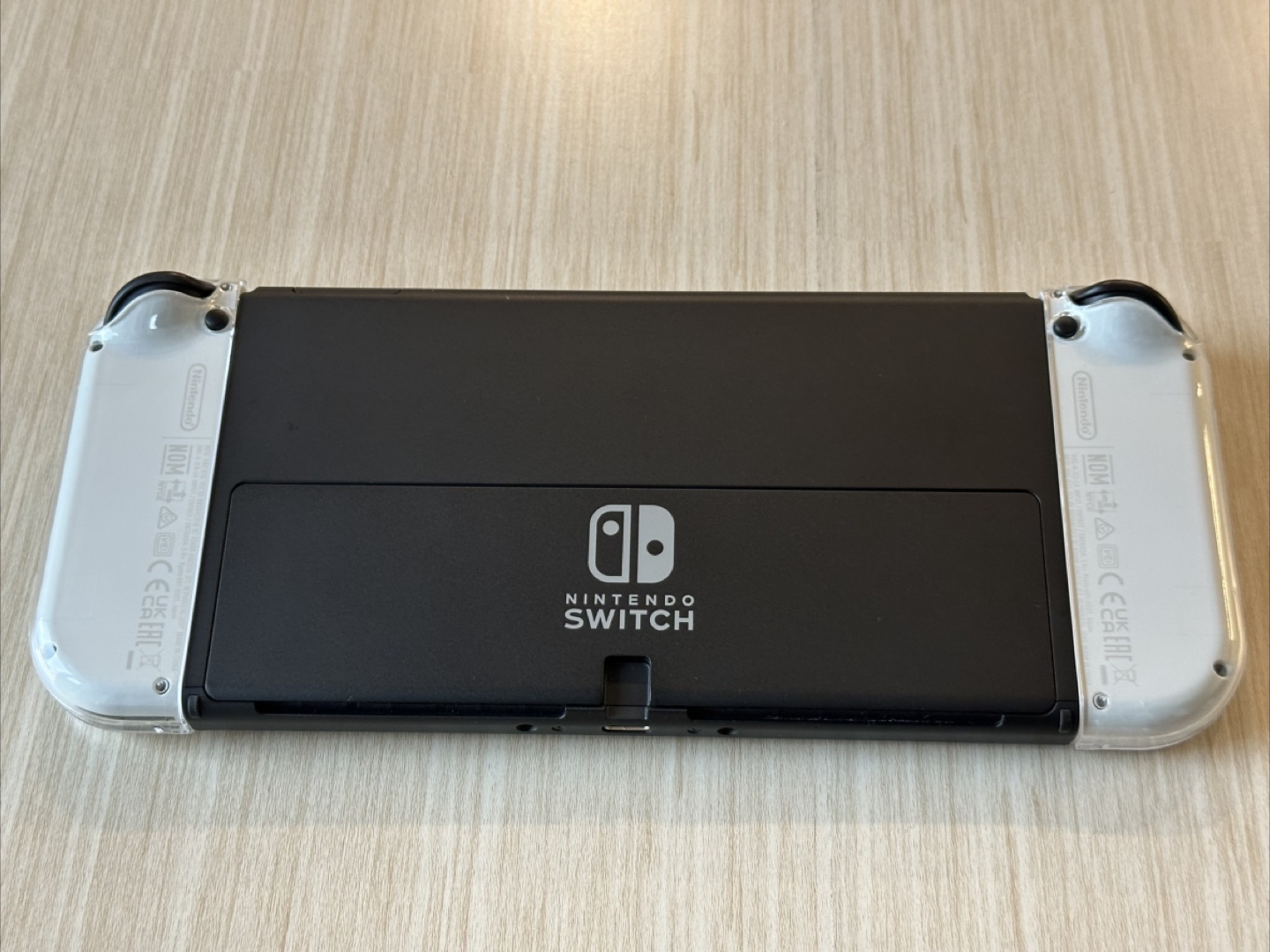 Nintendo Switch OLED – Premium Bundle – Excellent Condition - photo 4