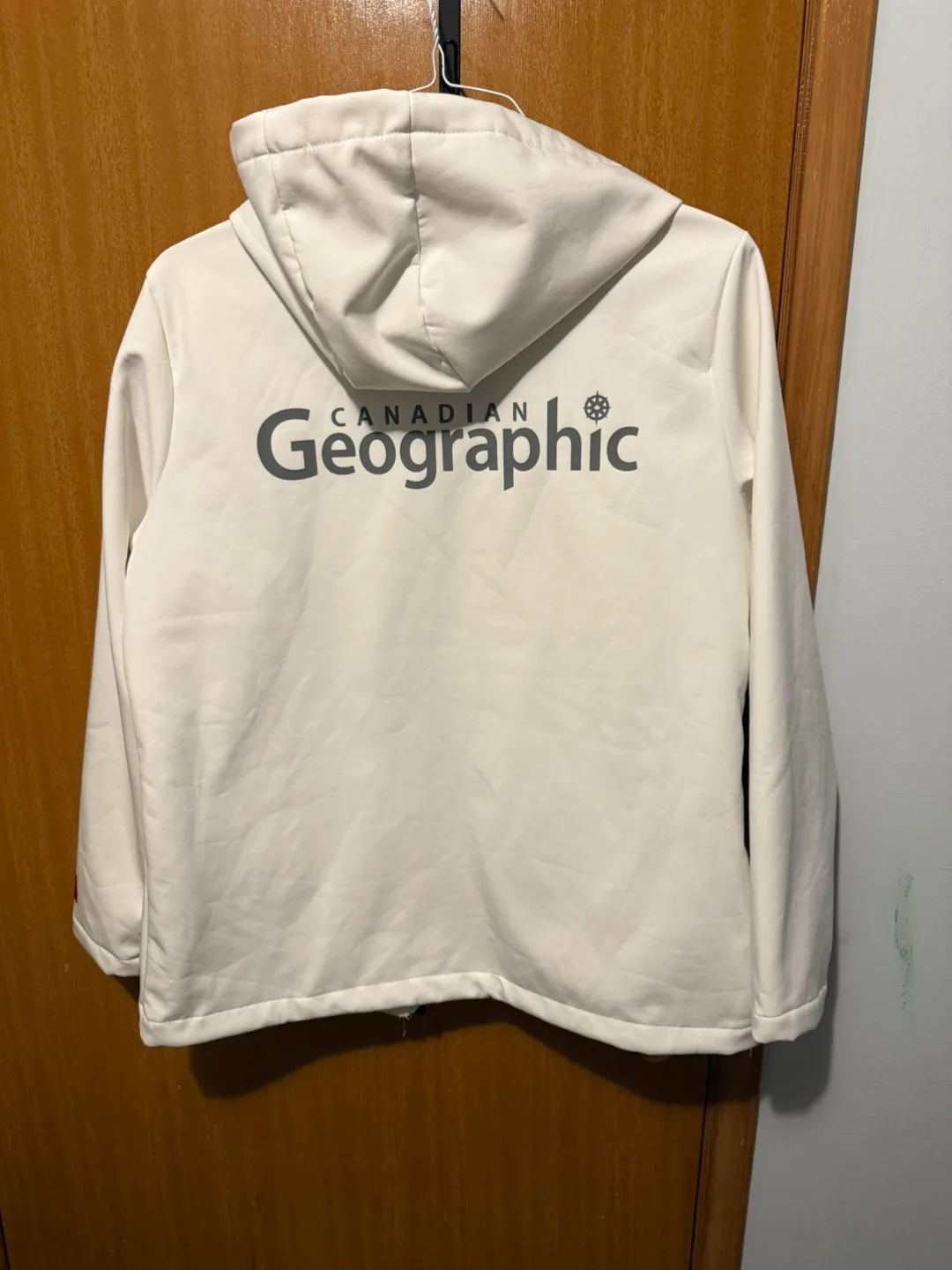 I’m Geographic Jacket image indicator(4)