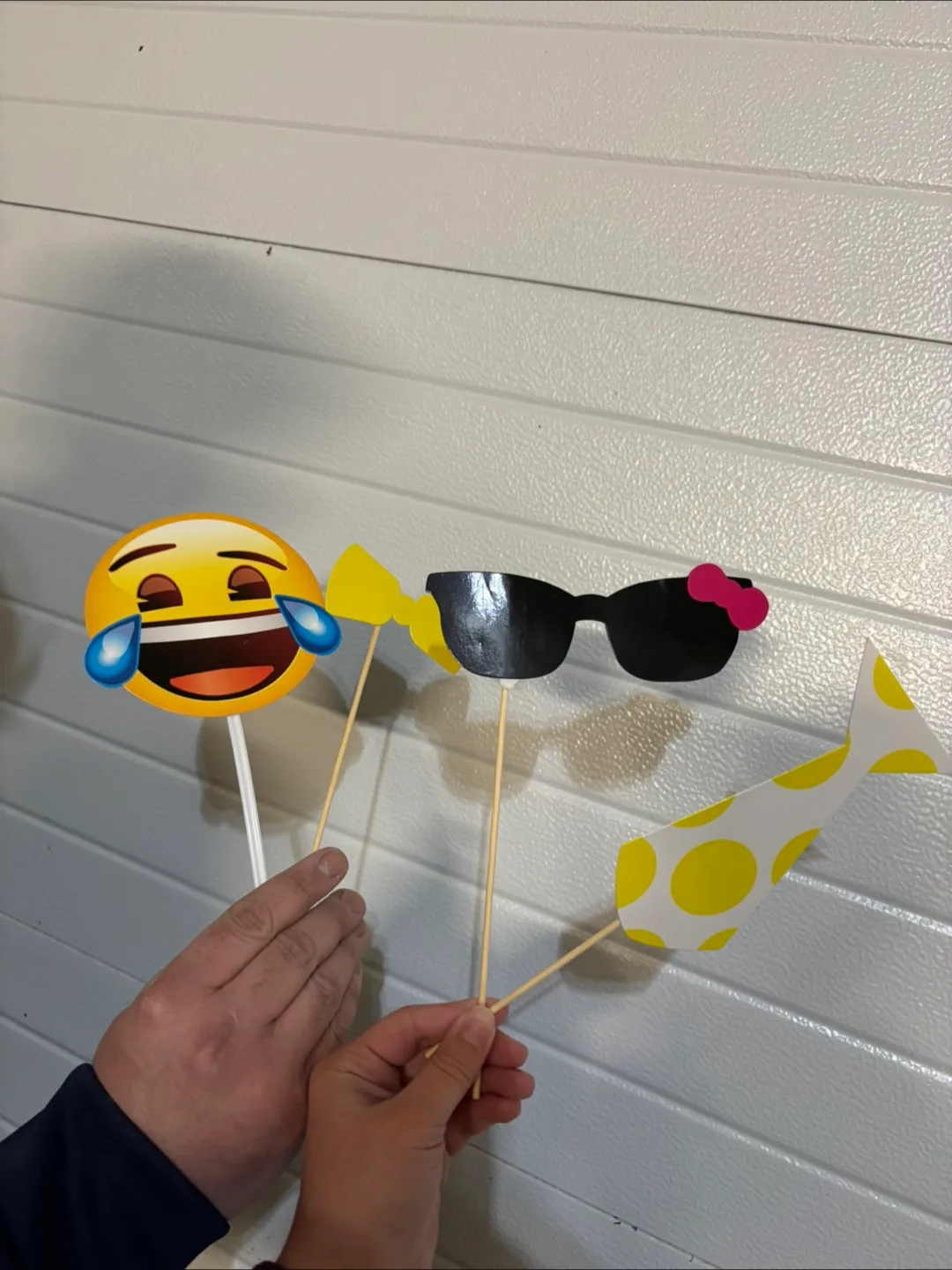 🎉 Photo Booth Props – Emoji & Fun Designs (Set of ~30) thumbnail