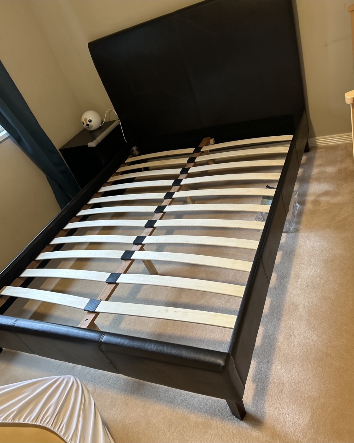 Black queen Upholstered Bed Frame - photo 3