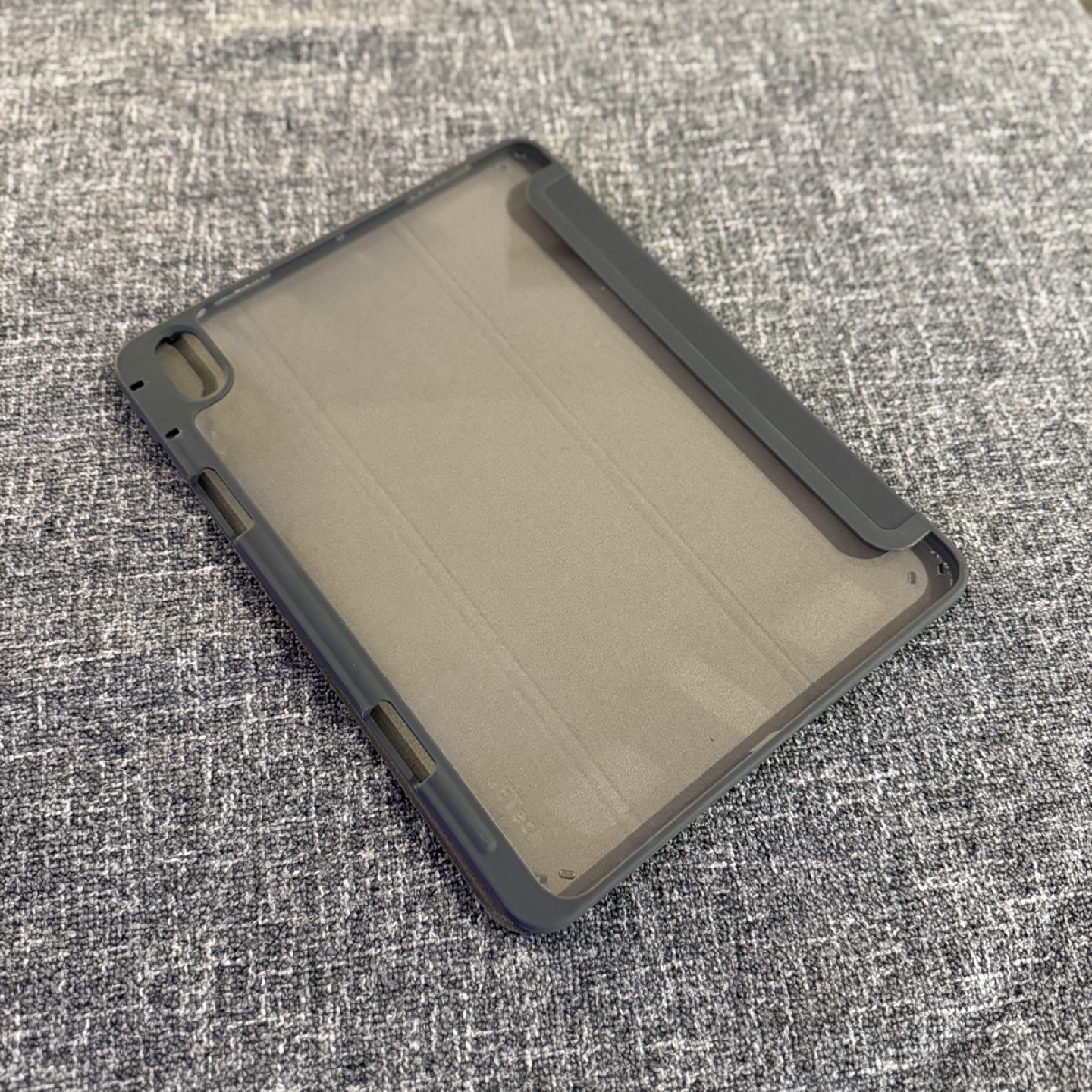 iPad Air 11-inch Case (Space Grey) - photo 3