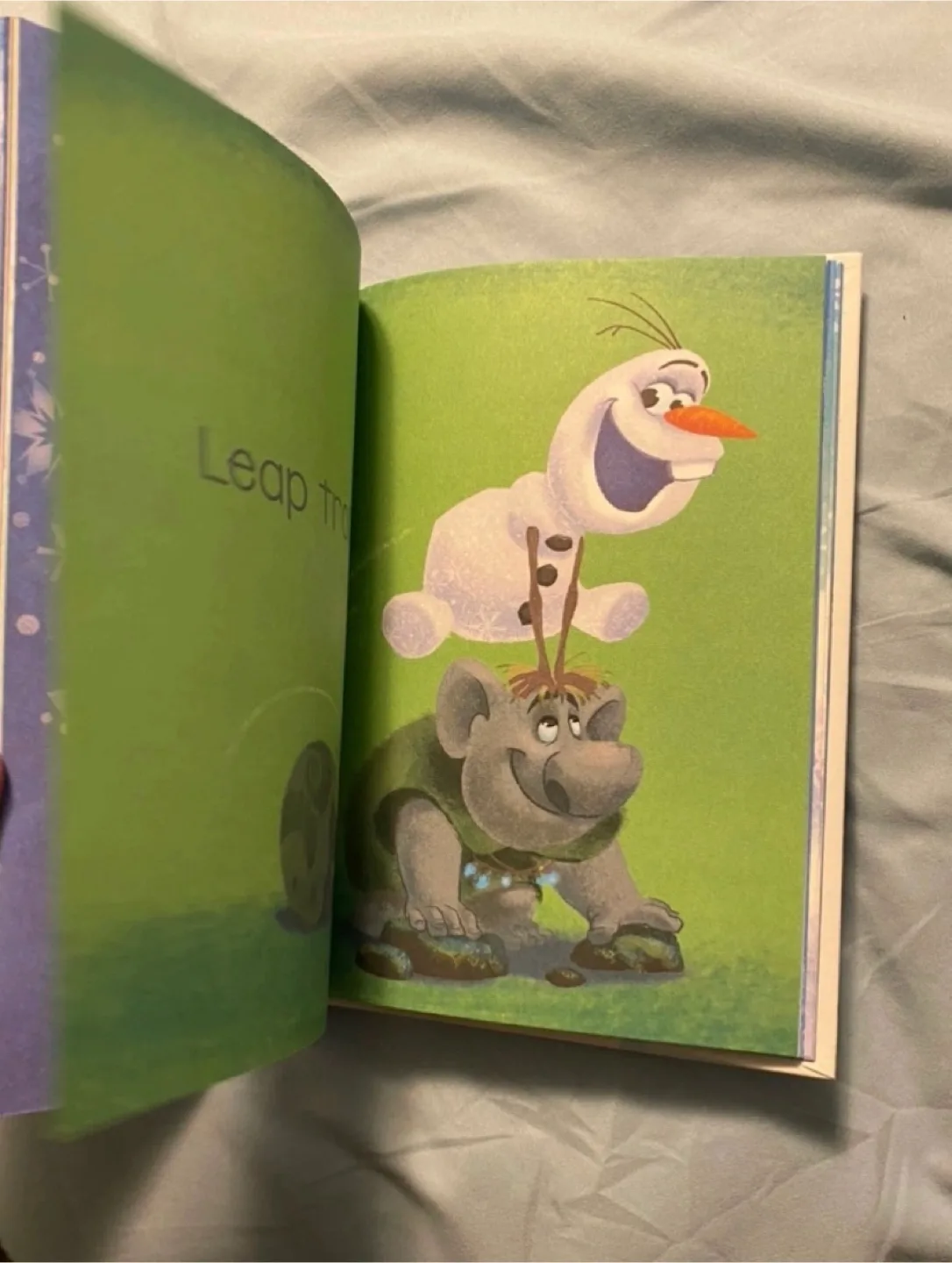 Disney Olaf Kids Book image indicator(3)