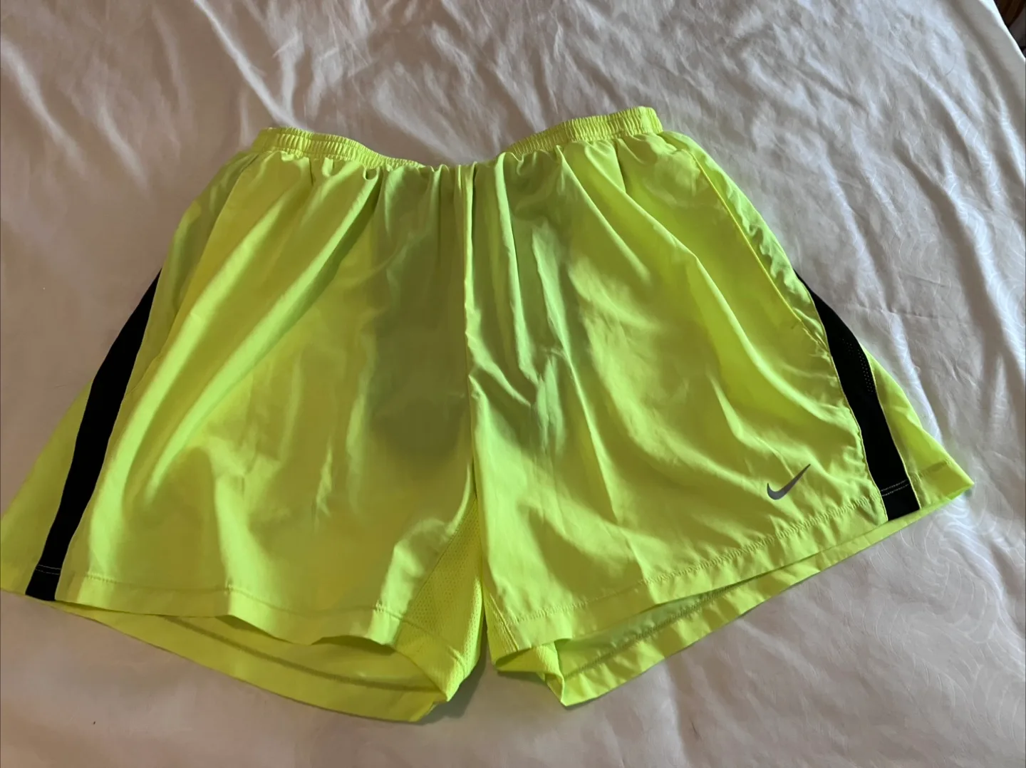 Nike Running Shorts, size L thumbnail