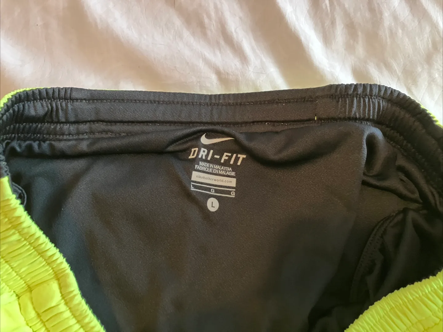 Nike Running Shorts, size L image indicator(2)