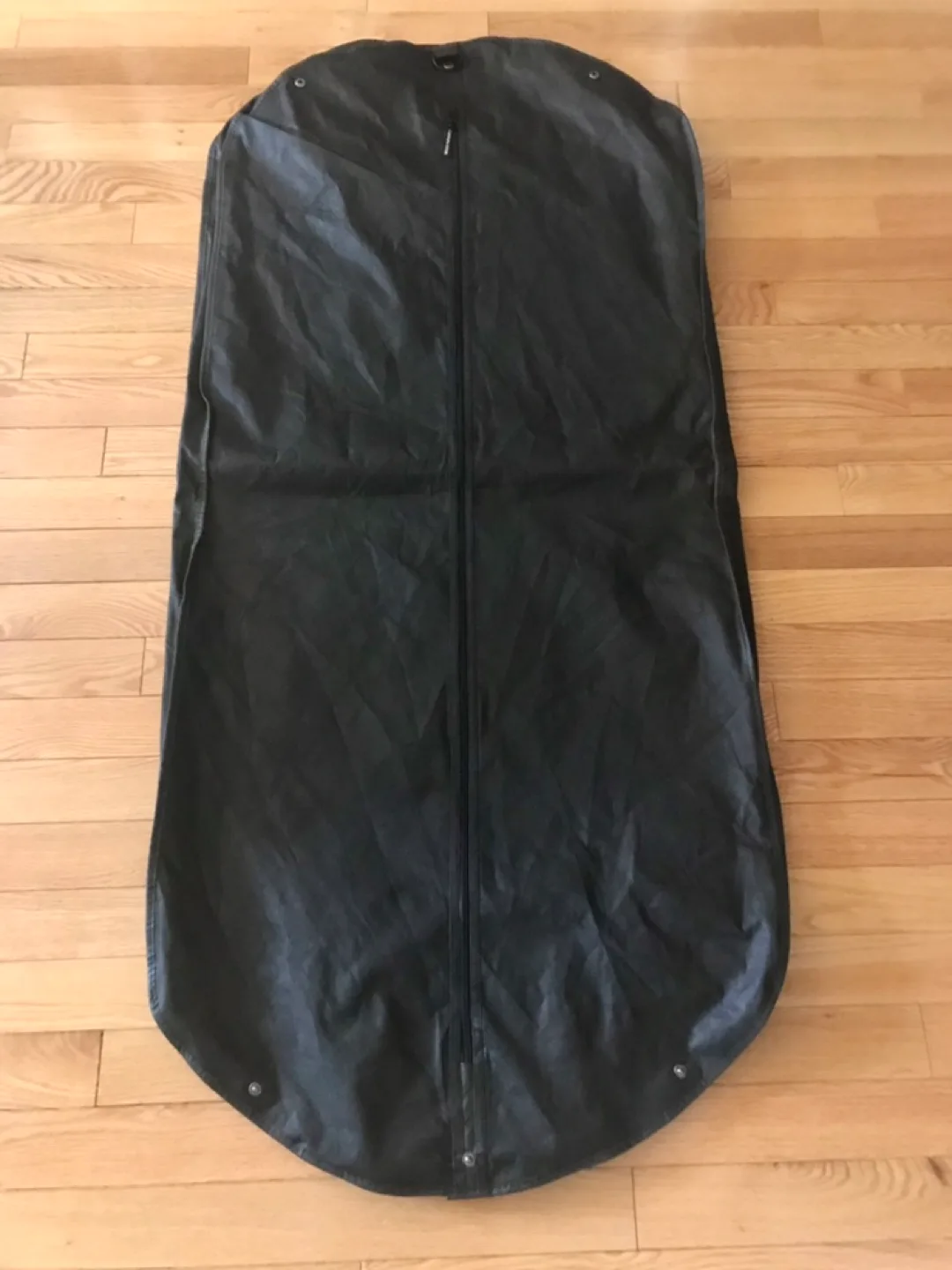 Canada Goose Garment Bag image indicator(3)