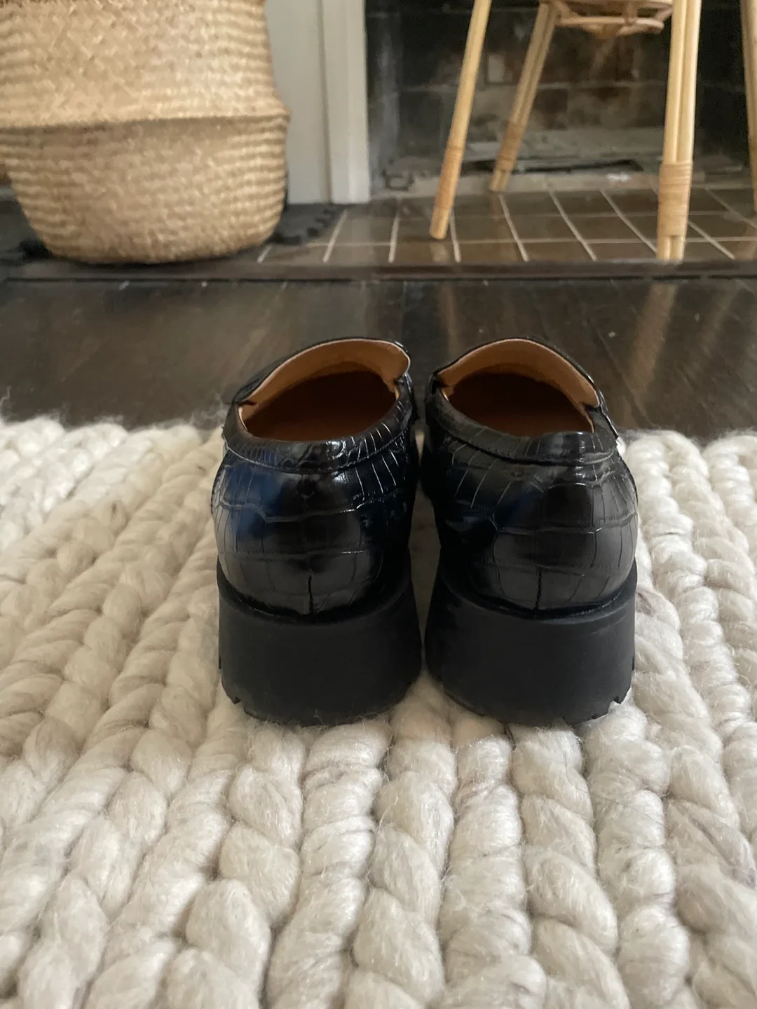 Nine West Chunky Leather Loafers 8.5 image indicator(3)