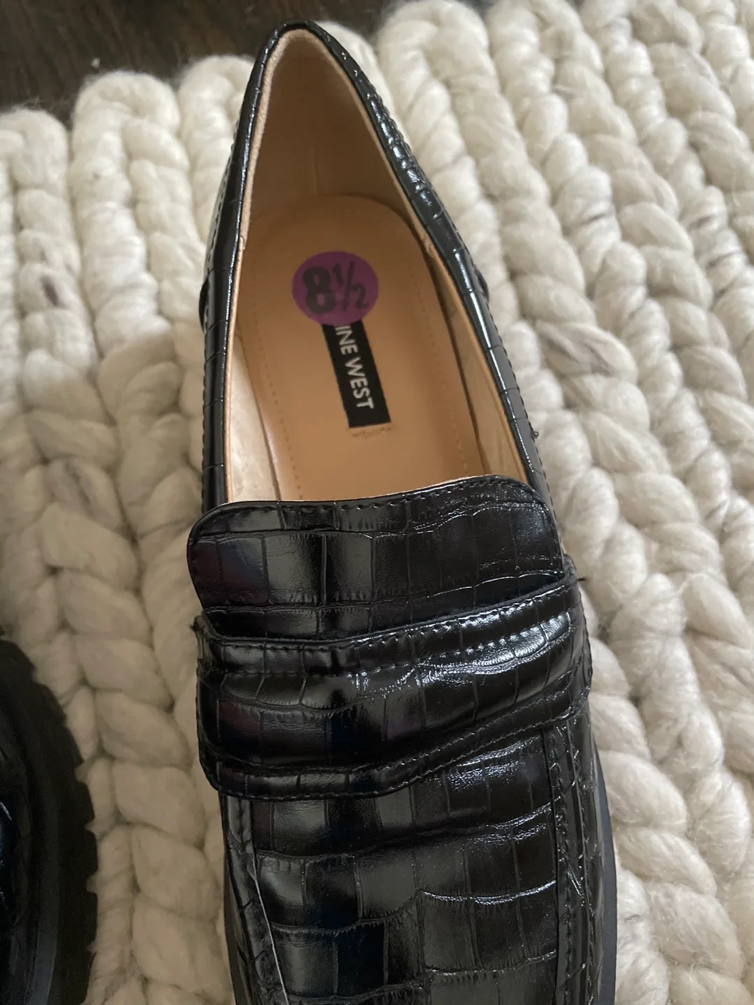 Nine West Chunky Leather Loafers 8.5 image indicator(5)