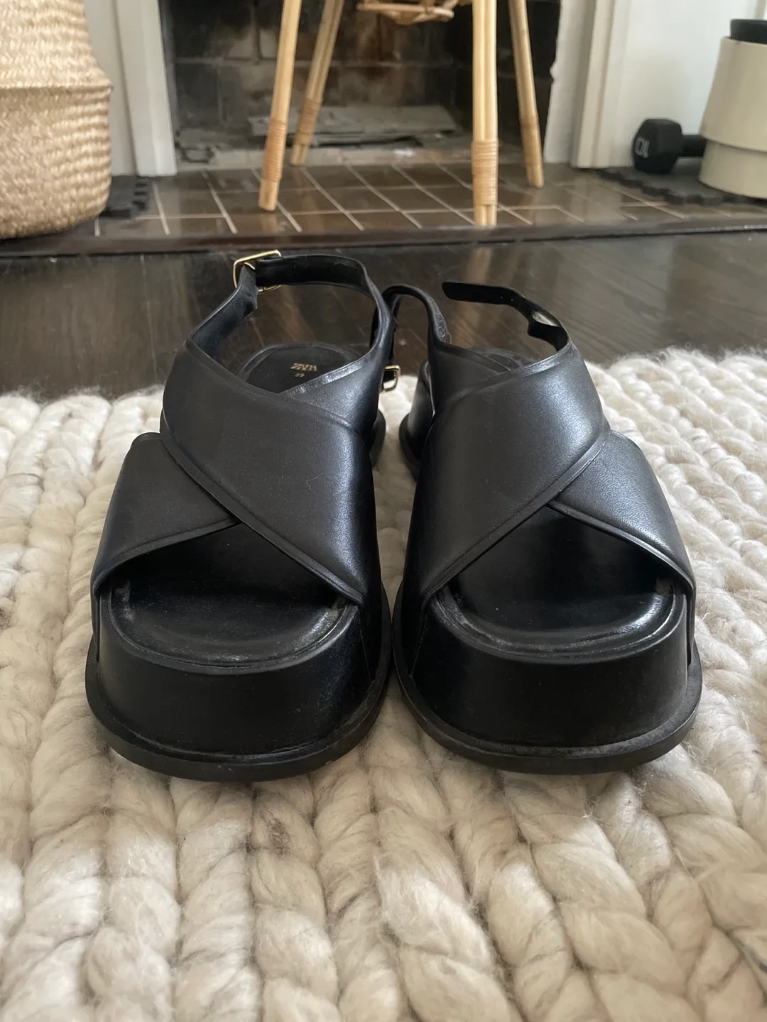 Zara Flatfrom Sandals 39 thumbnail