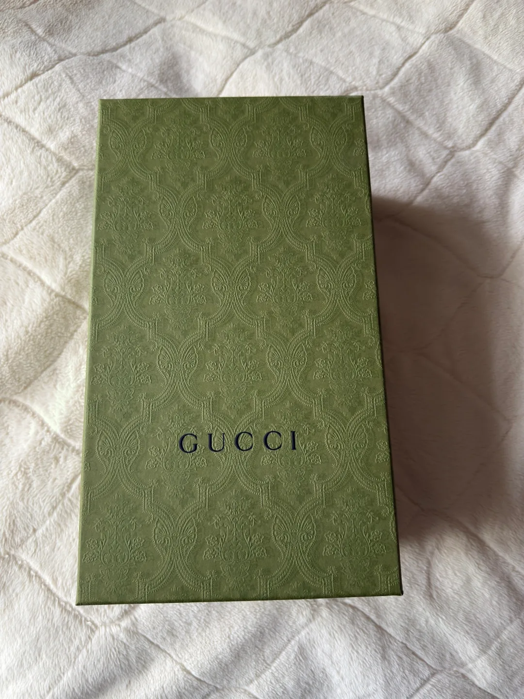 Gucci Box and Shoehorn 100% Authentic! image indicator(3)