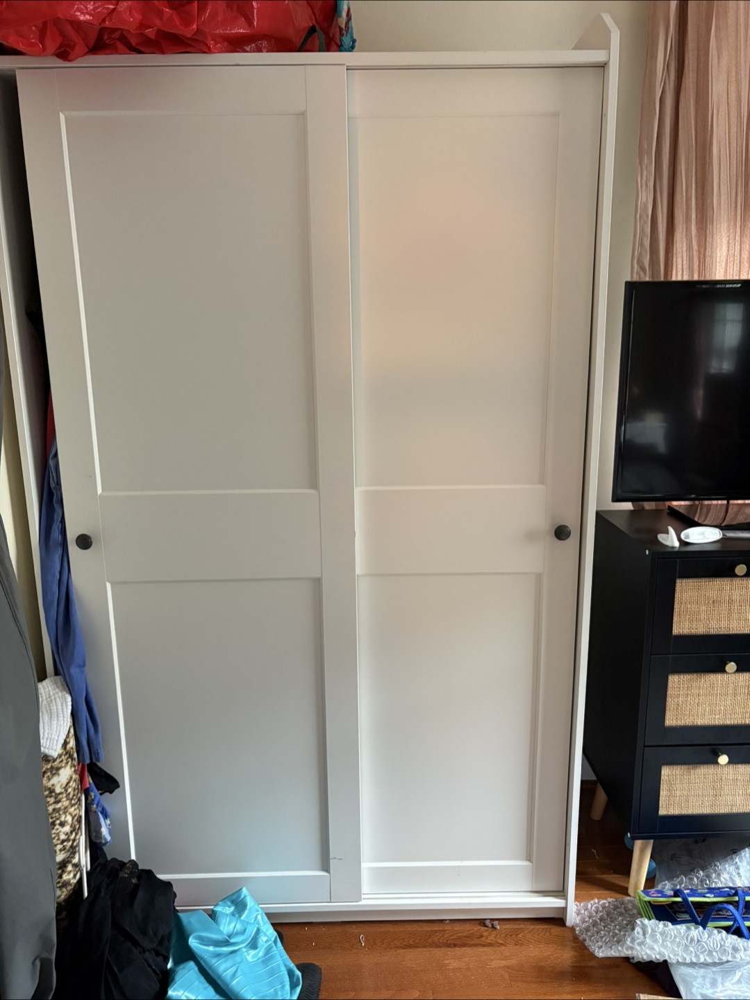 IKEA White Sliding Door Wardrobe