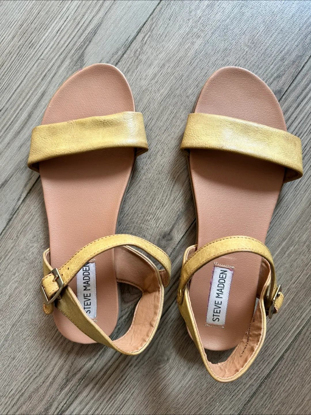 Steve Madden Daelyn Sandals