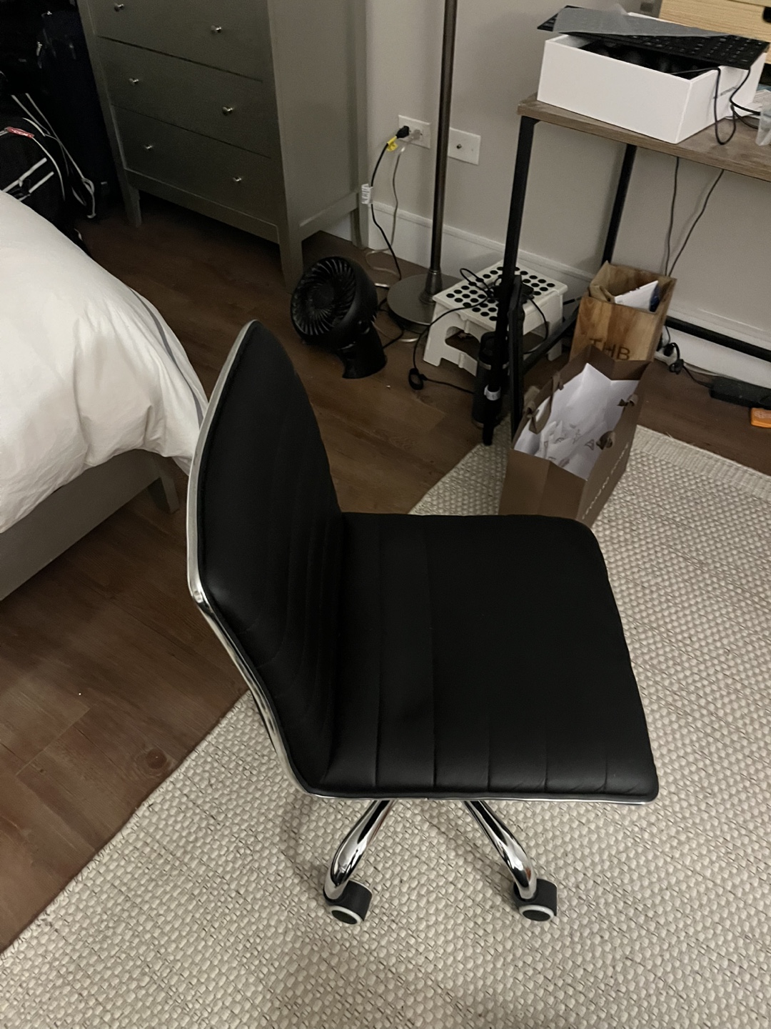 Black Office Chair - photo 2