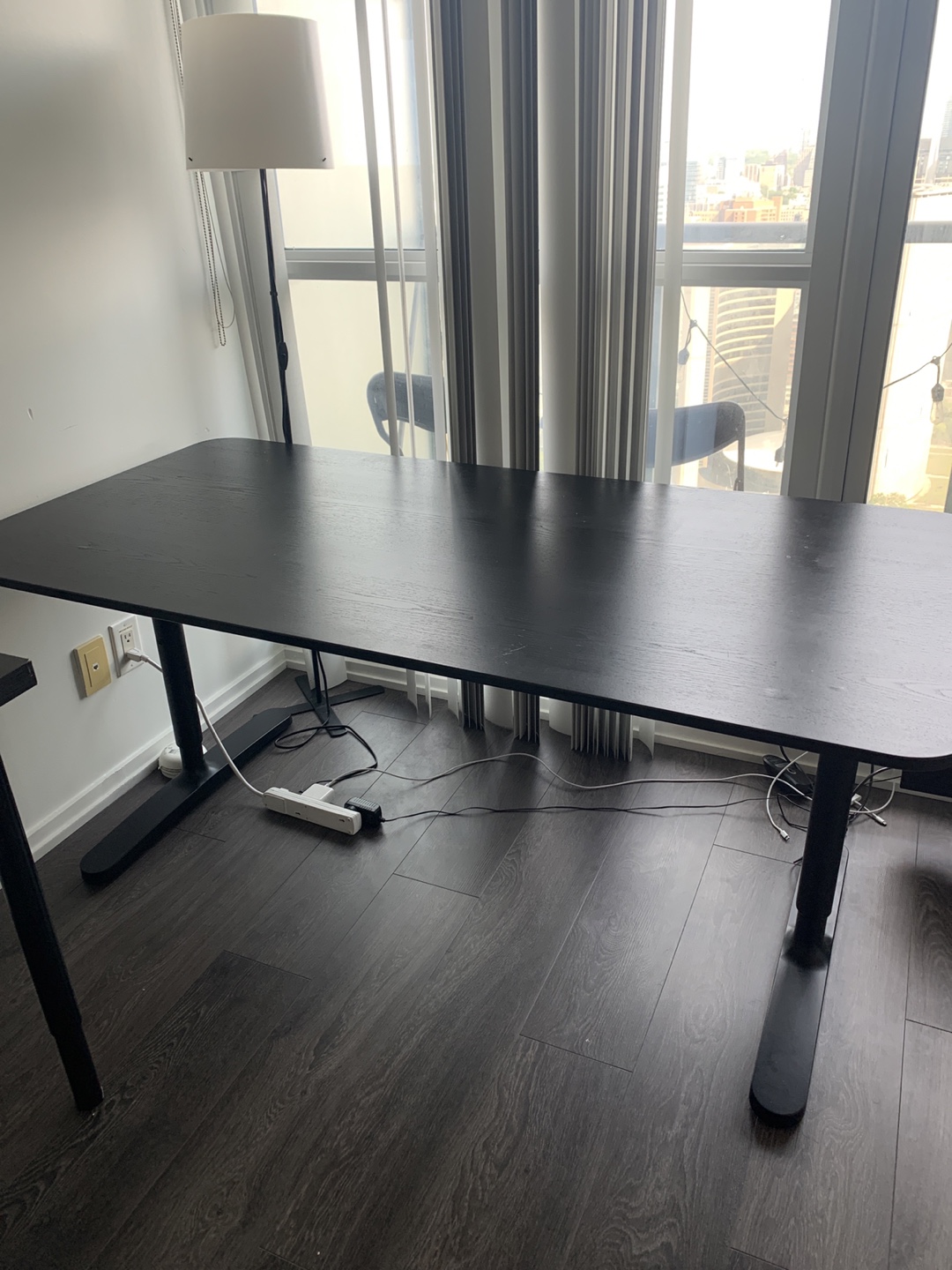 IKEA BEKANT Desk