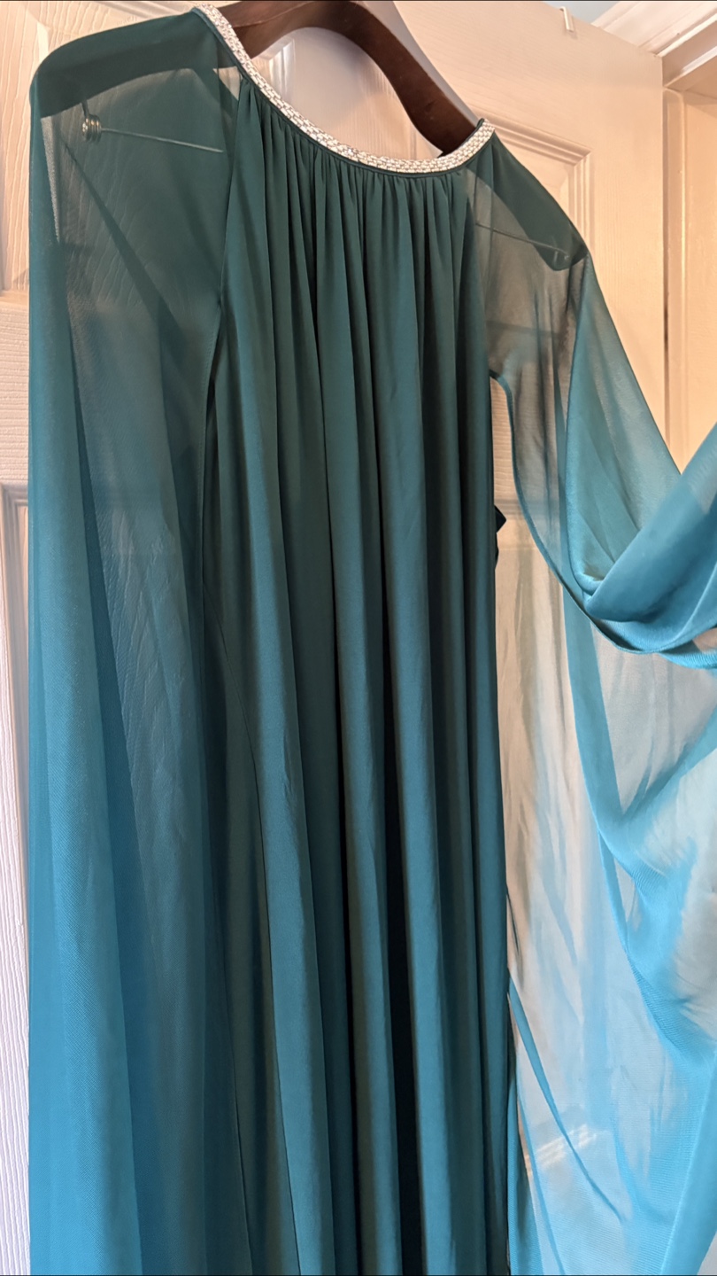 Emerald Green Maxi Dress with Cape size 14w - photo 3