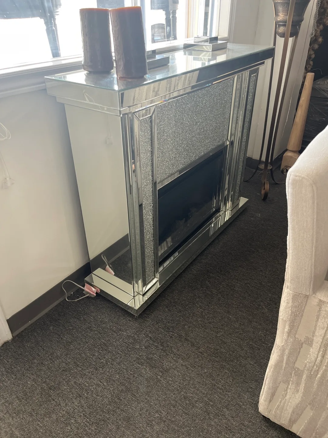 Mirrored Fireplace thumbnail