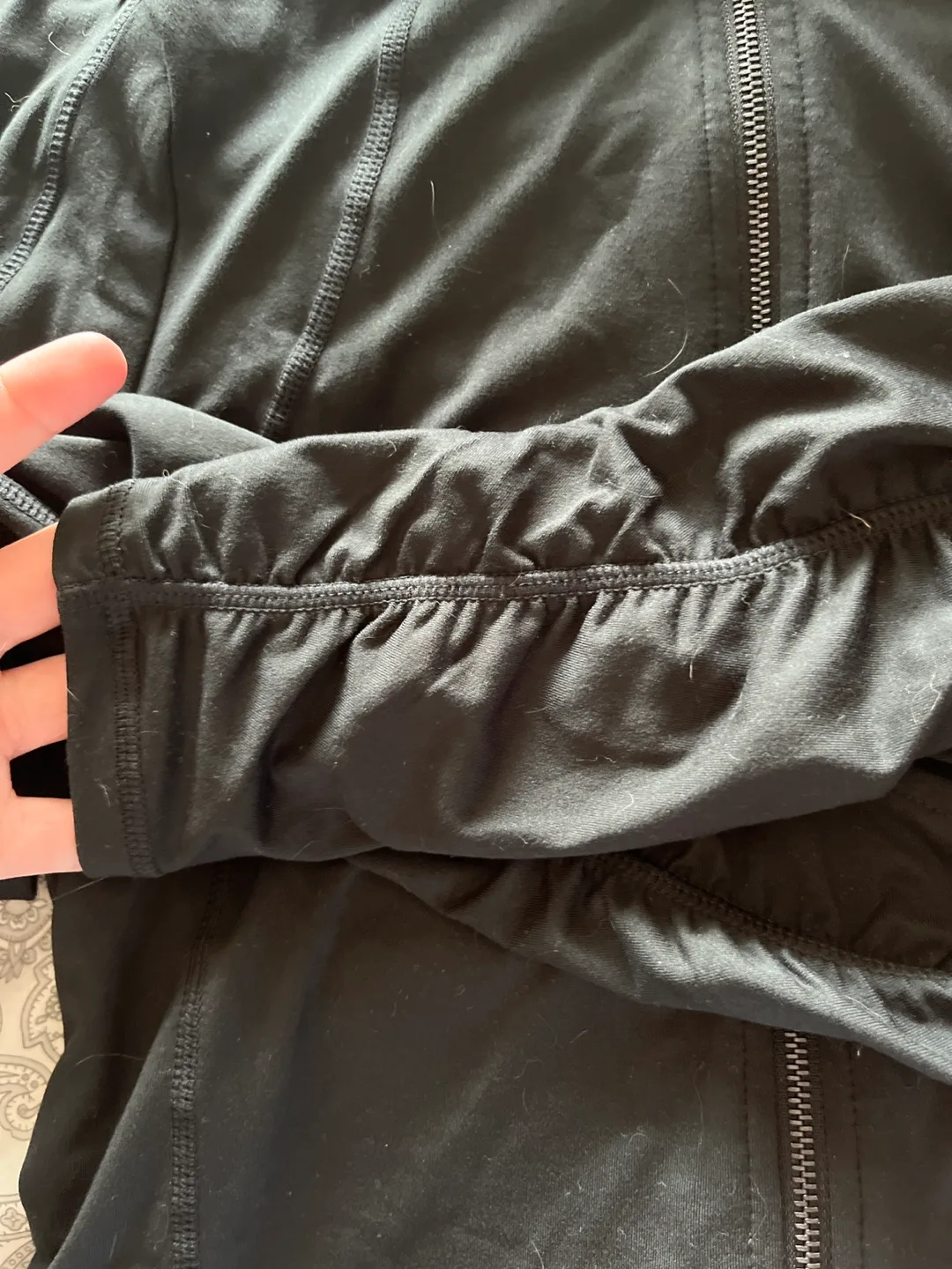 Workout zip up image indicator(2)