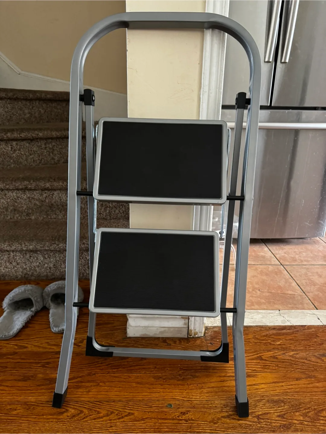 Foldable Step Stool thumbnail