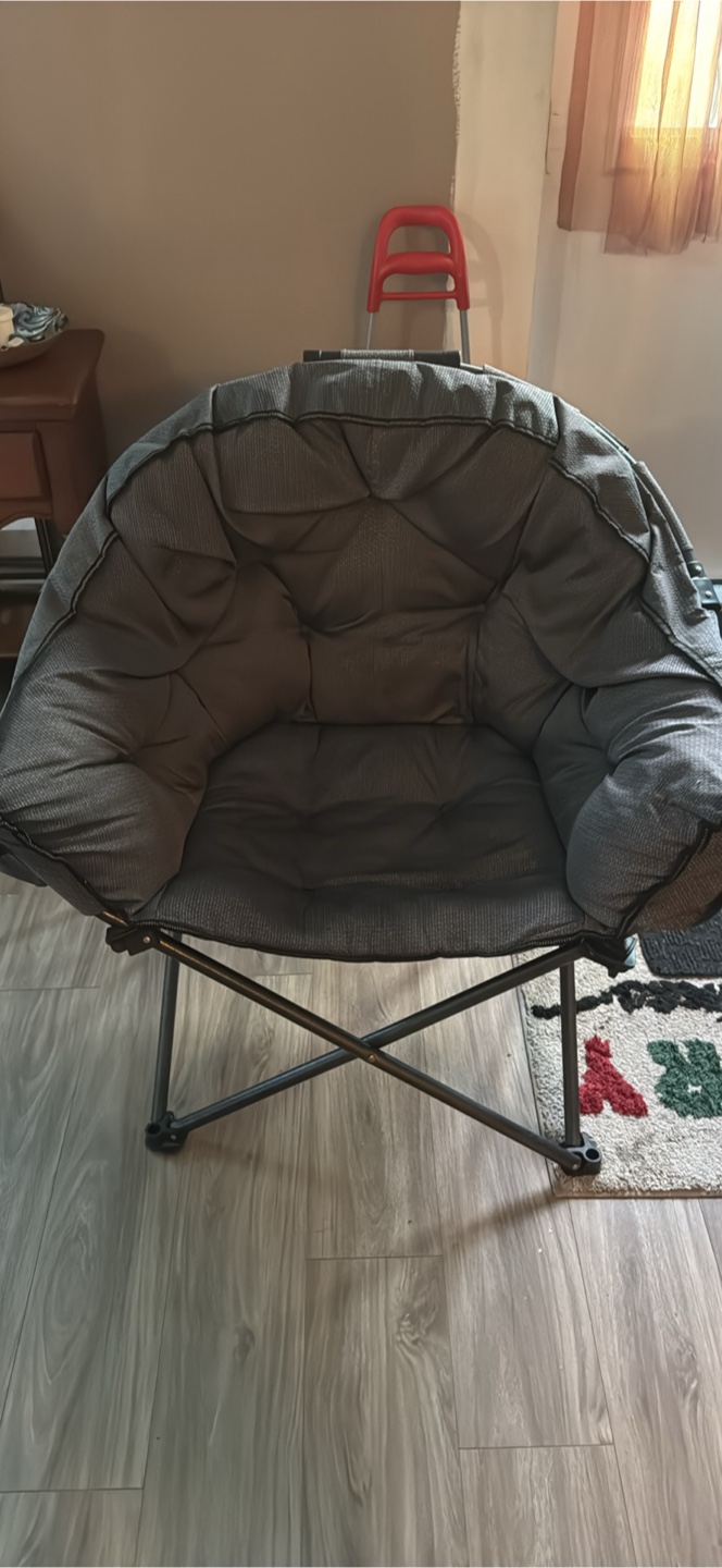 Oversized Grey Folding Chair