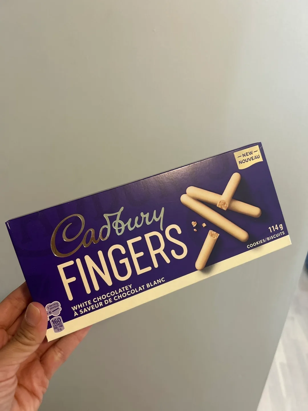Cadbury Fingers White Chocolate thumbnail