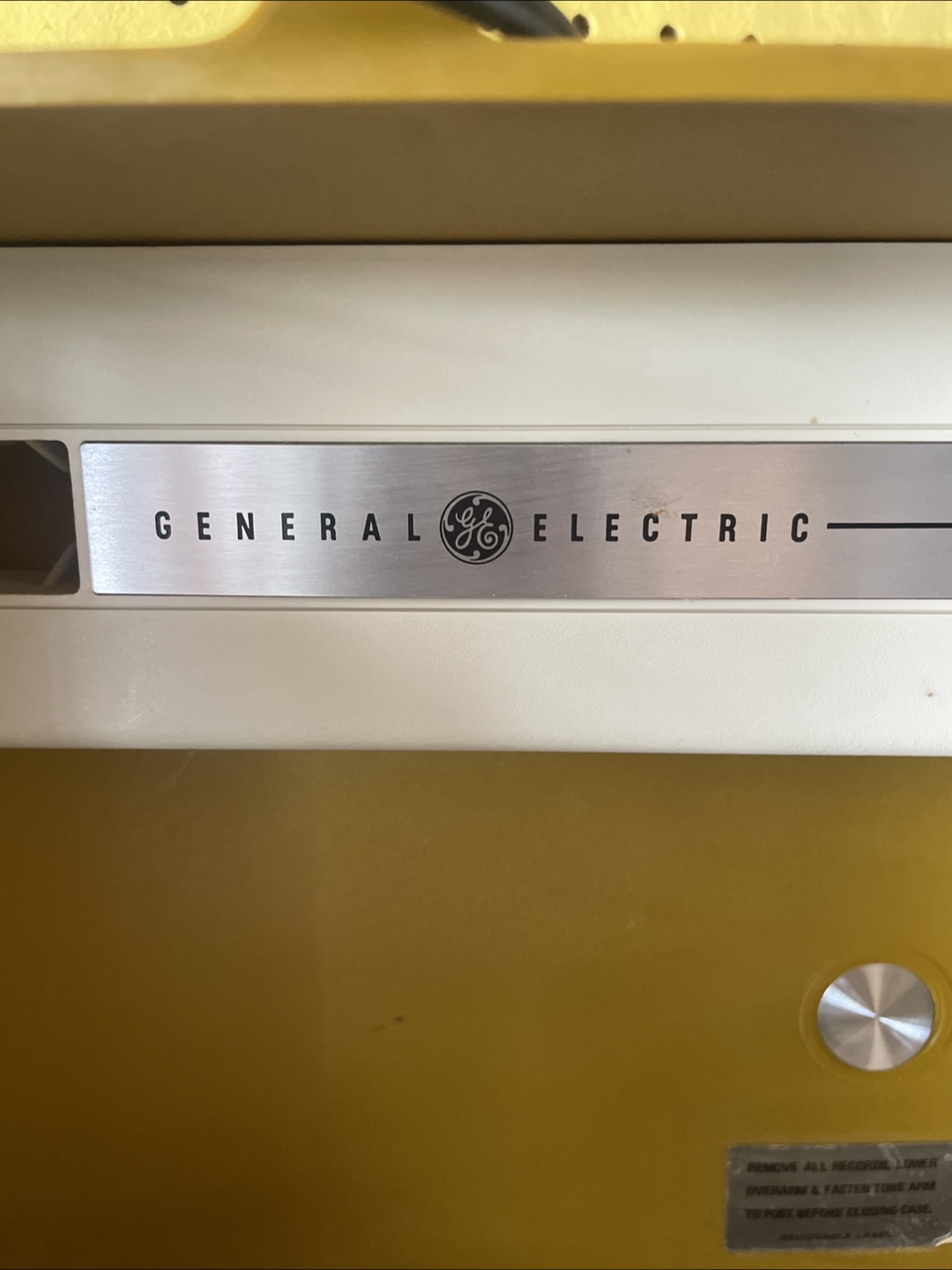 Vintage GE Wildcat Stereo Record Player 🥕 - photo 4
