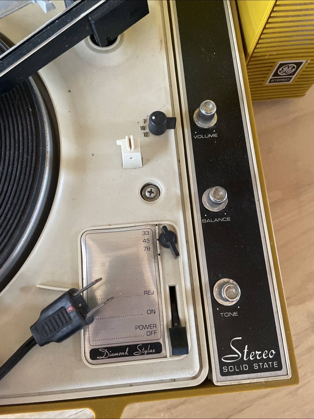 Vintage GE Wildcat Stereo Record Player 🥕 - photo 2