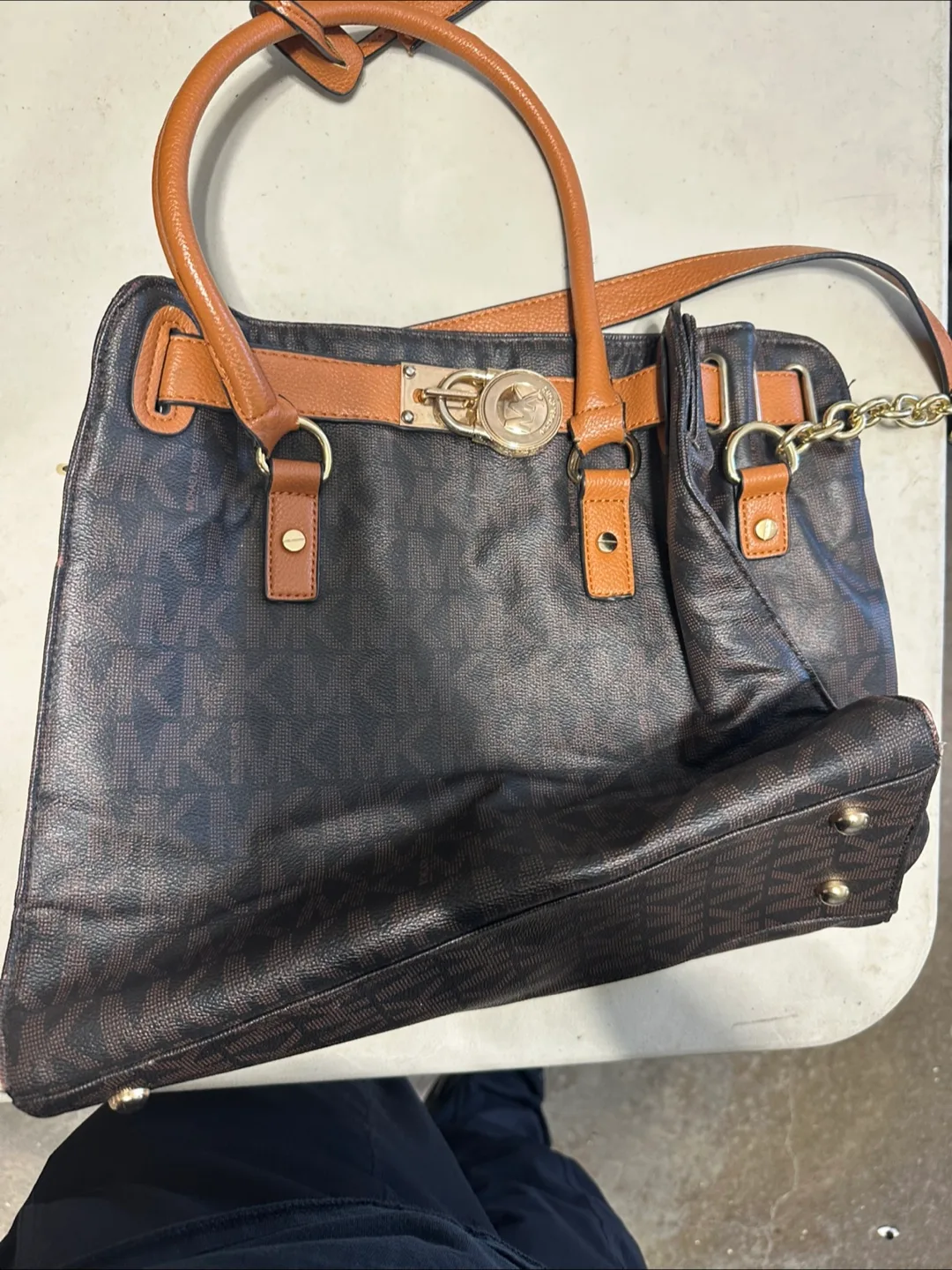 Michael Kors Handbag thumbnail