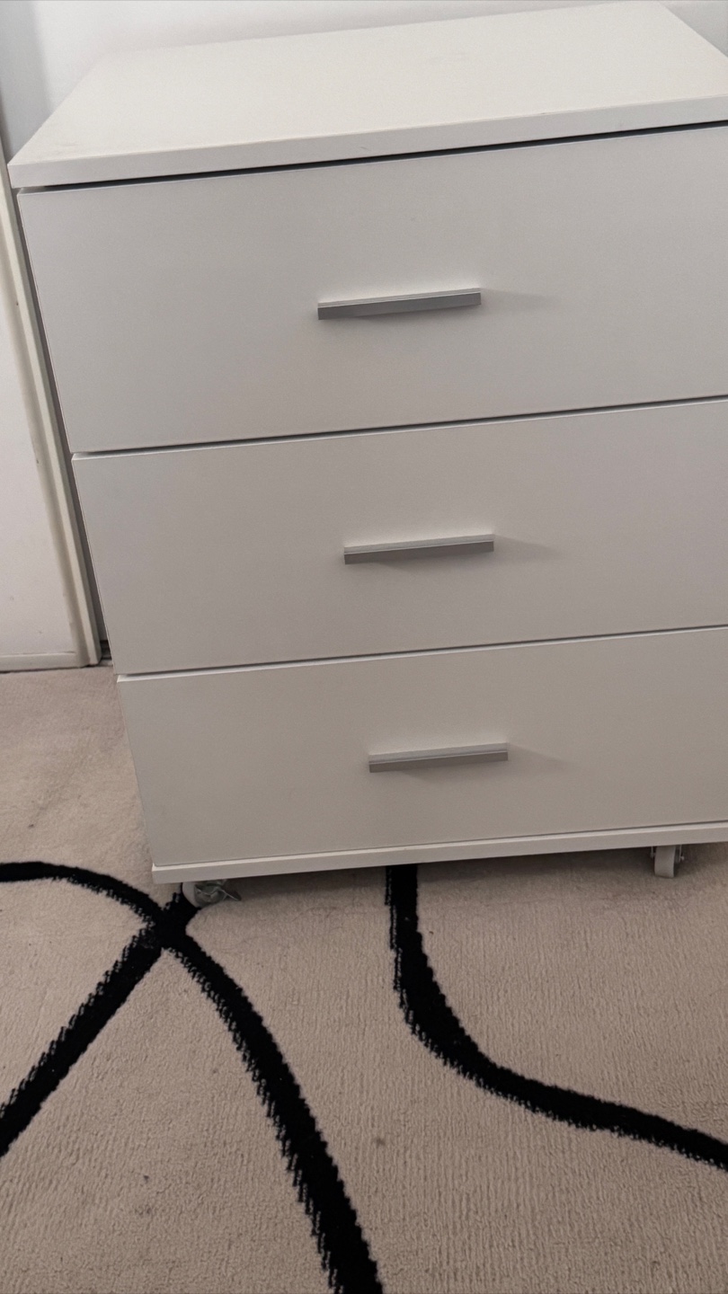 White 3-Drawer Dresser - photo 2