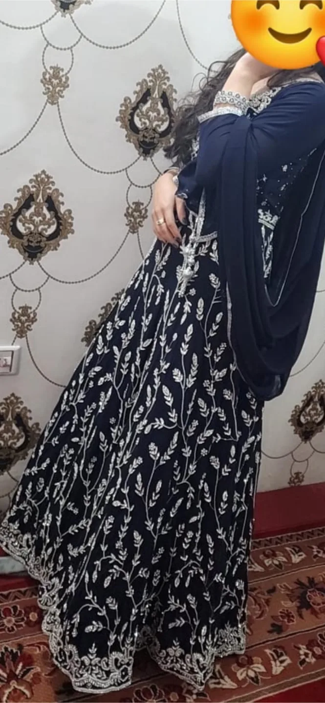 Indian heavy bridal dress thumbnail