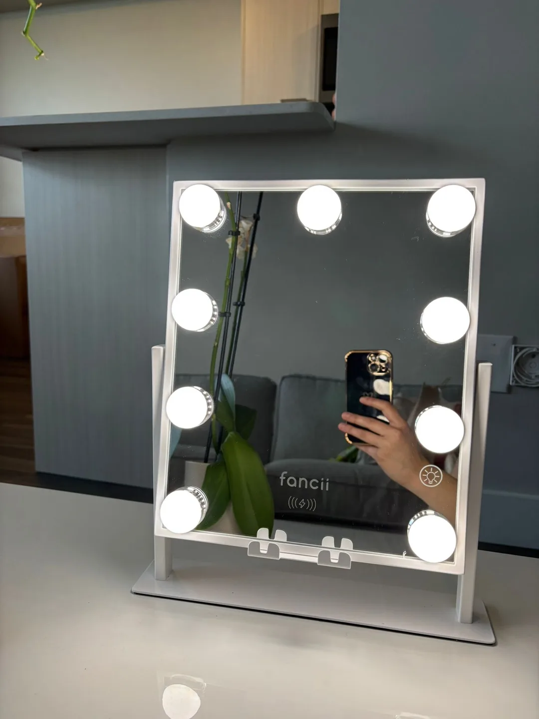 Fancii Vanity Mirror with Lights image indicator(3)