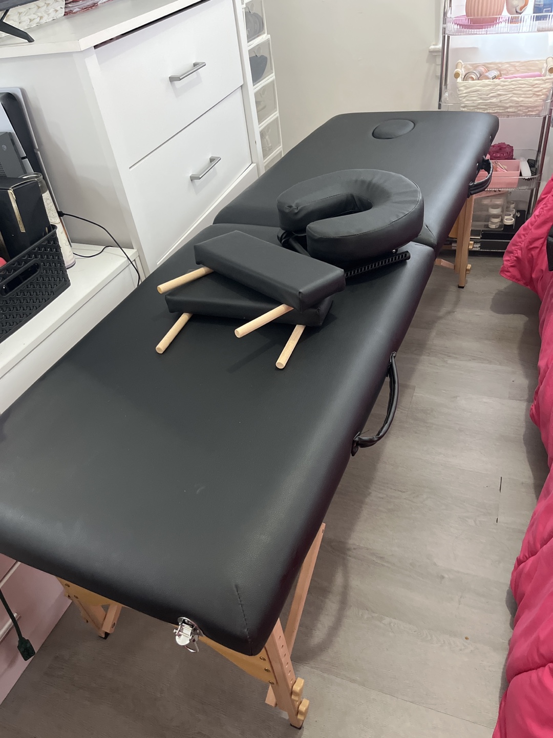 Portable Massage Table/ Lash bed