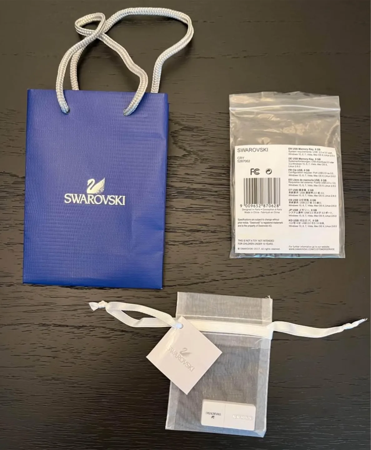 Swarovski USB Memory Key, 8 GB  - New🥕 thumbnail