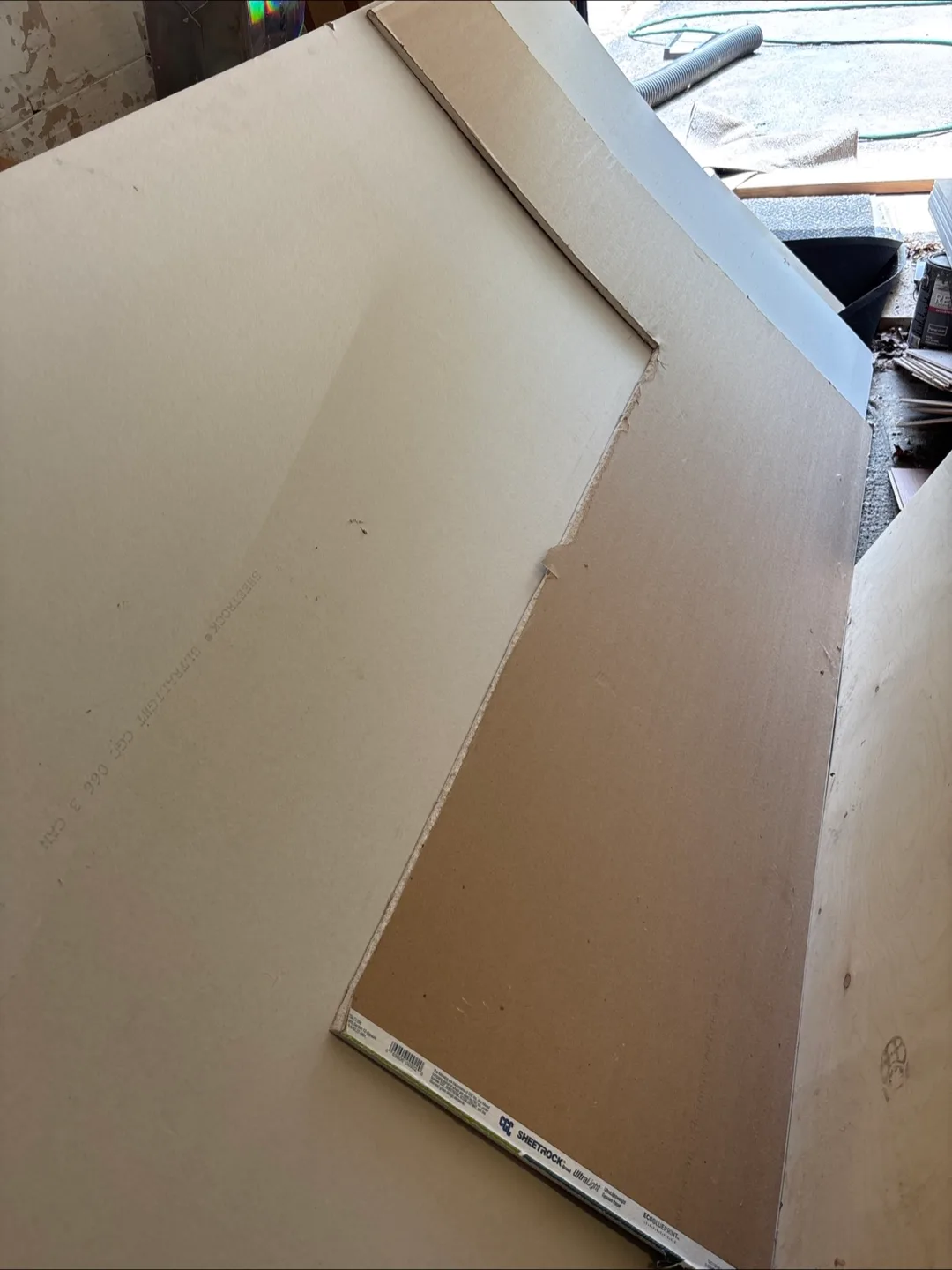 Sheetrock Ultra Lightweight Gypsum Panel image indicator(4)