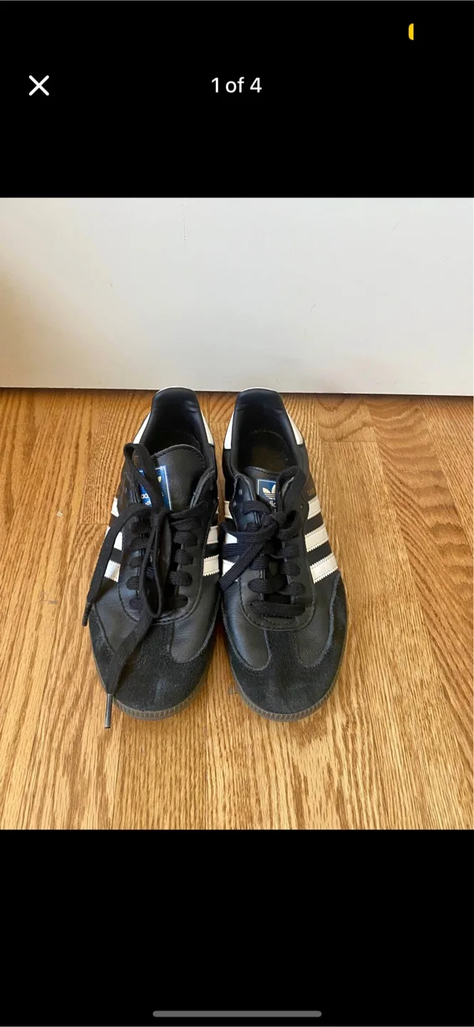 Adidas Samba Sneakers thumbnail