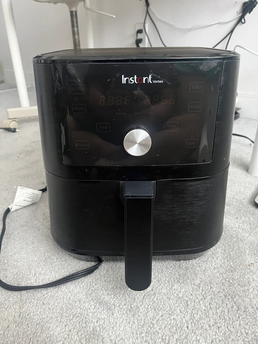 Instant Vortex Air Fryer thumbnail