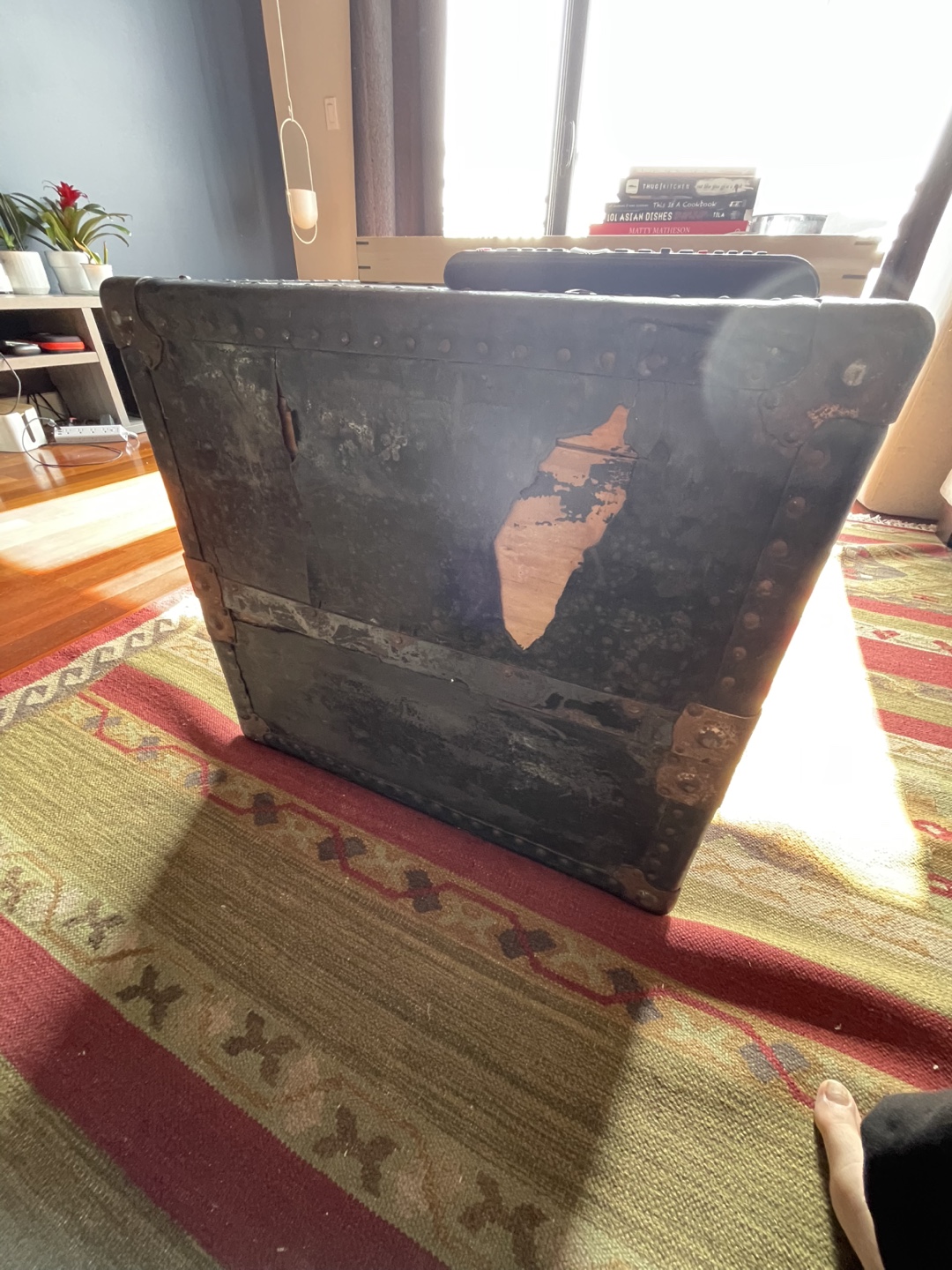 Vintage Black Steamer Trunk - photo 2