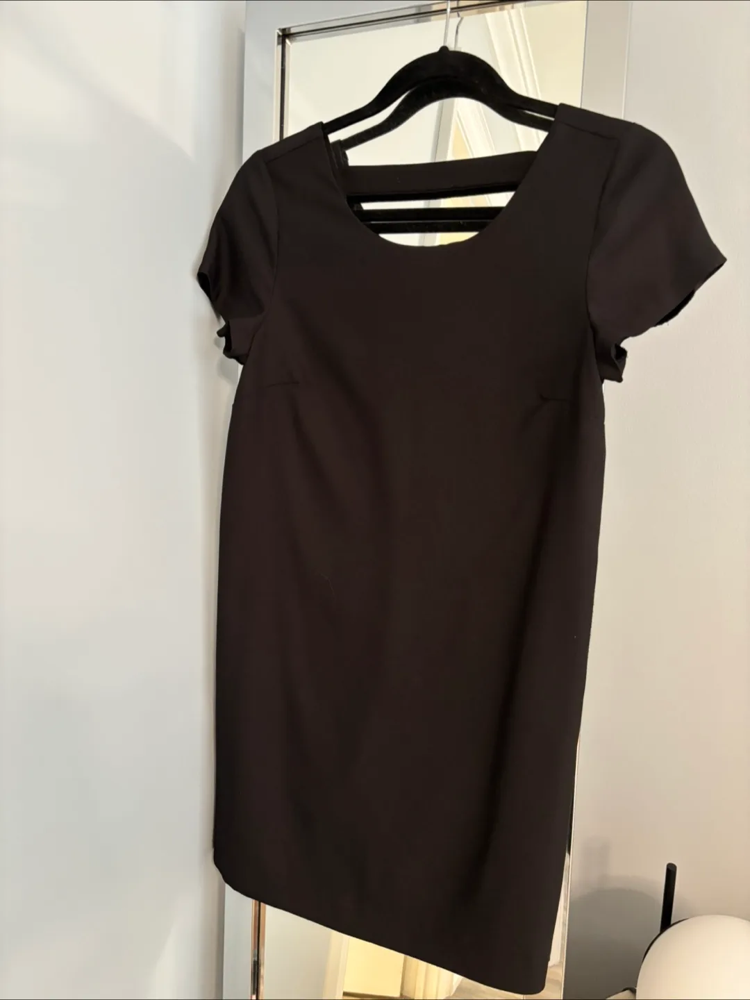 Black Dress with Keyhole Back thumbnail