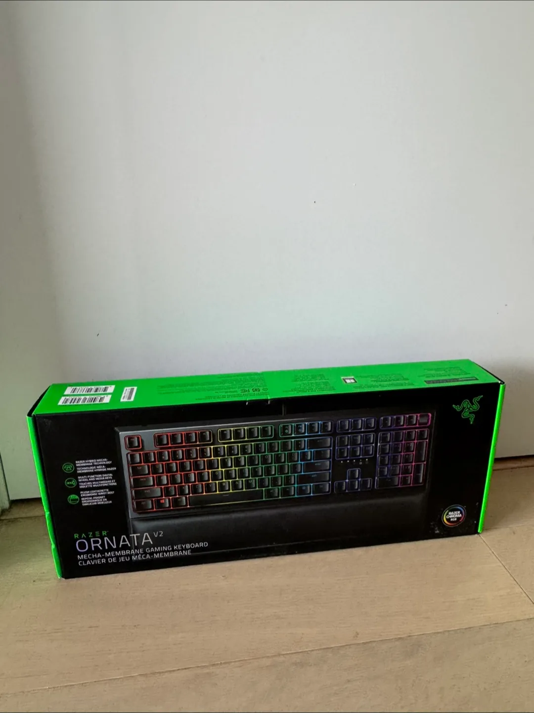 Razer ornata v2 mecha- membrane gaming keyboard thumbnail