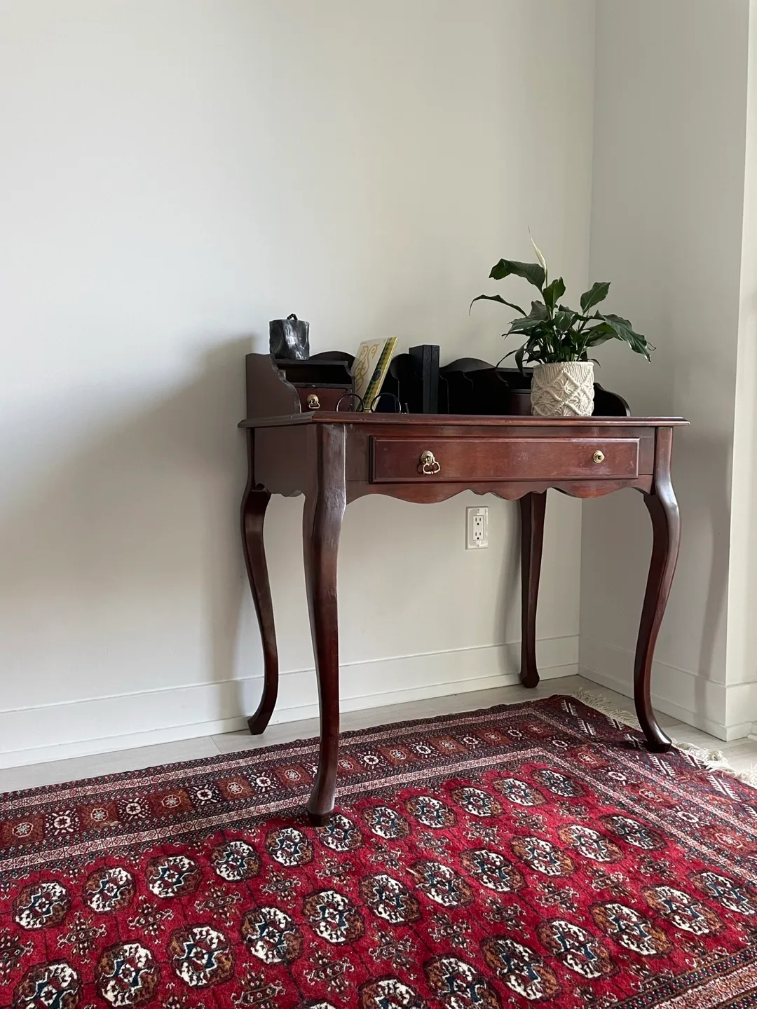 Elegant Wooden antique Desk thumbnail