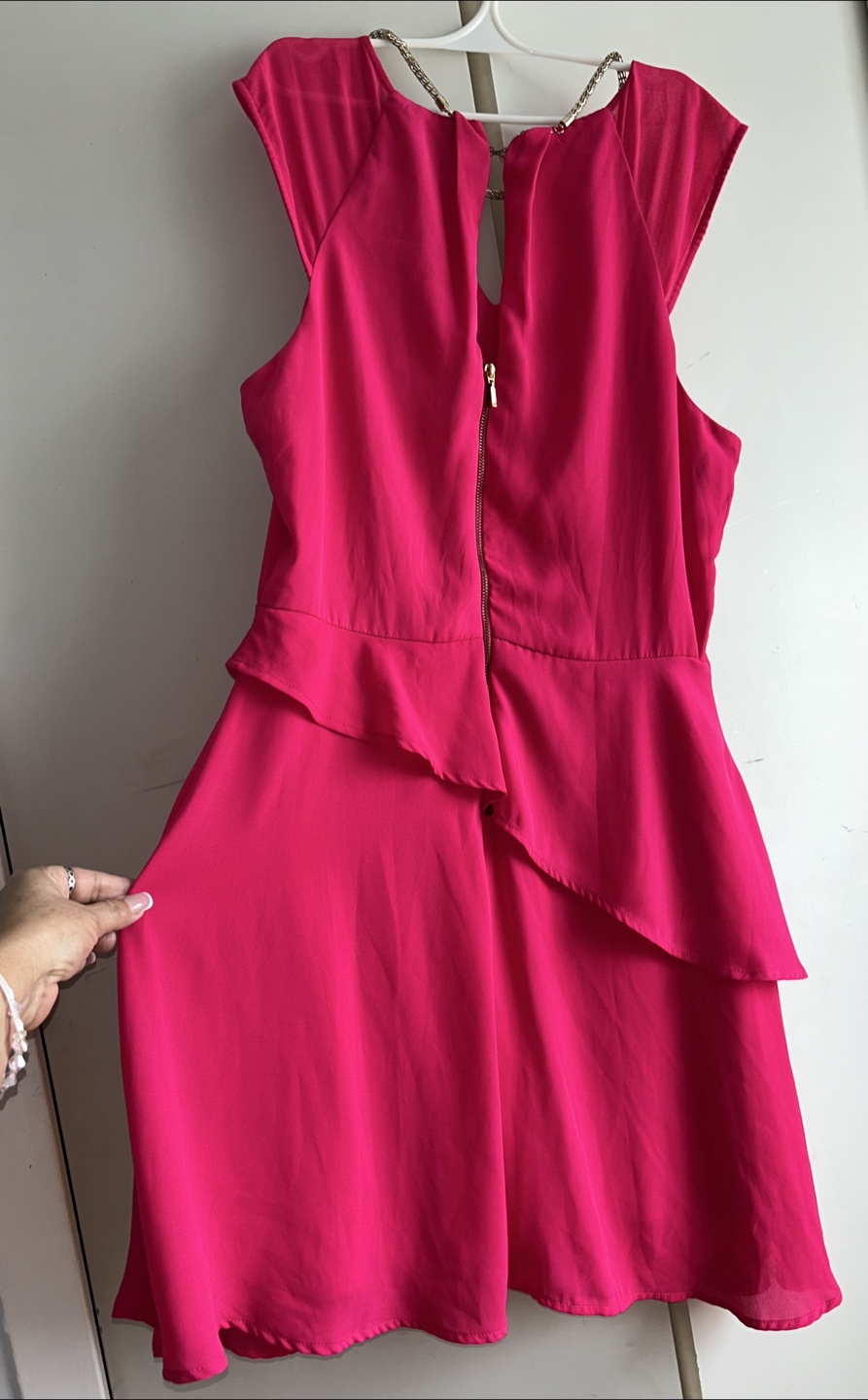 XOXO Hot Pink Dress size m - photo 2